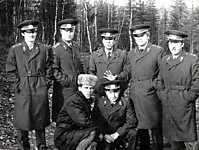 Сотрудники ОУР на стрельбище